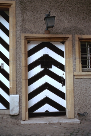 Porte noir et blanc, Oberland Bernois