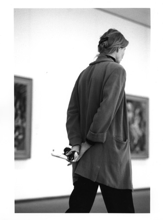 Une inconnue au mus&eacute;e Dahlem, Berlin 1995