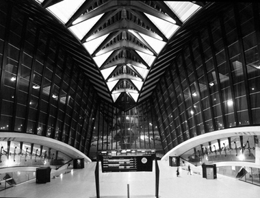 Gare Saint Exup&eacute;ry