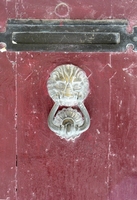 Uz&egrave;s 16
